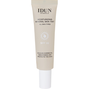 Moisturizing Mineral Skin Tint SPF30, Kungsholmen Light/Med