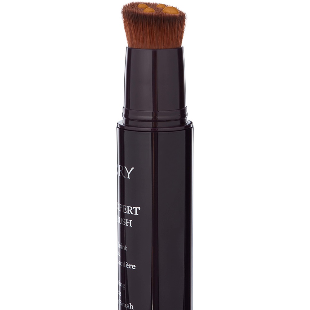 Light Expert Click Brush Foundation