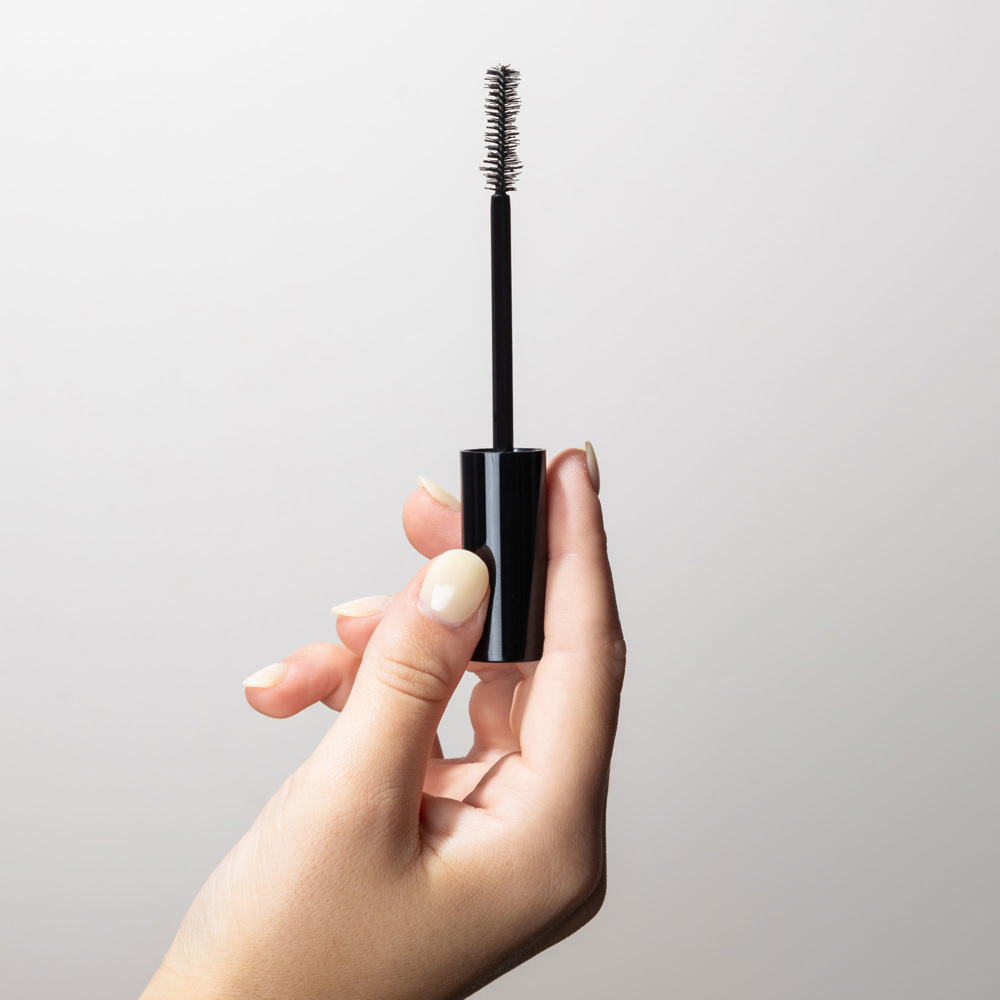 Bio Charged Plant-Powered Volumizing Mascara